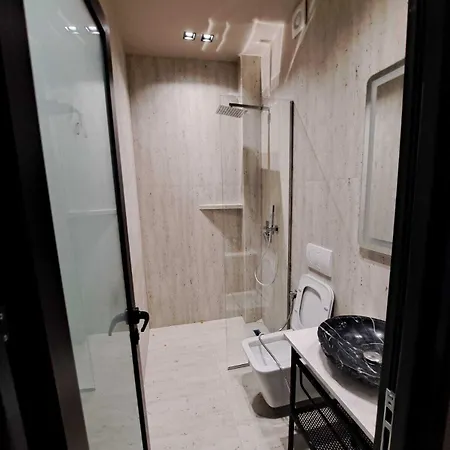 Shopi Hotel 3*